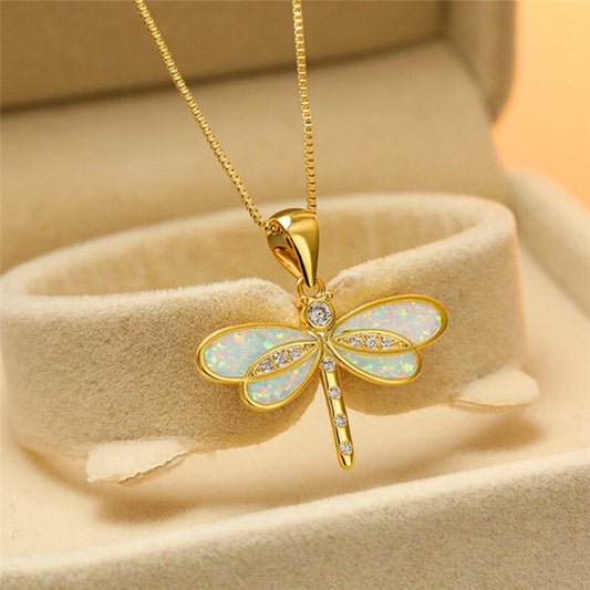 Collana Libellula con Opale Sintetico – Ciondolo Elegante per Donne Spirituali e Raffinate